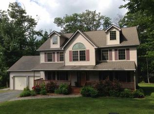 52 Picadilly Cir, Rock Hill, NY 12775