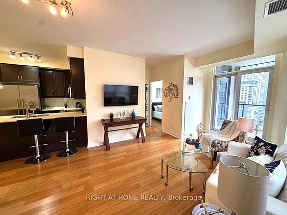 3rd image of 1 Scott St #1409