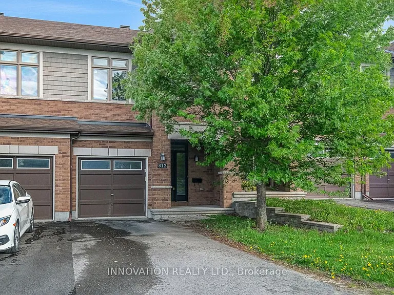 812 Fletcher Cir — Photo 2