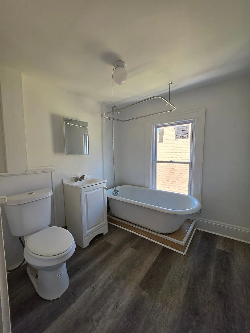 11419 Durant Avenue — Photo 4