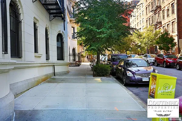 Rented by Charles Coutinho LLC | media 32