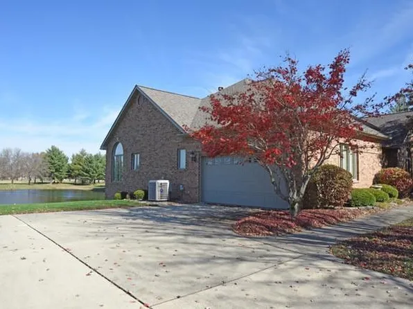 6519 Fox Lake Dr, Edwardsville, IL 62025