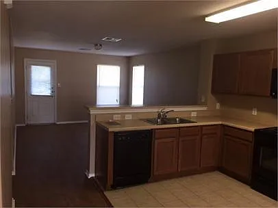 846 Indian Meadow Dr — Photo 5