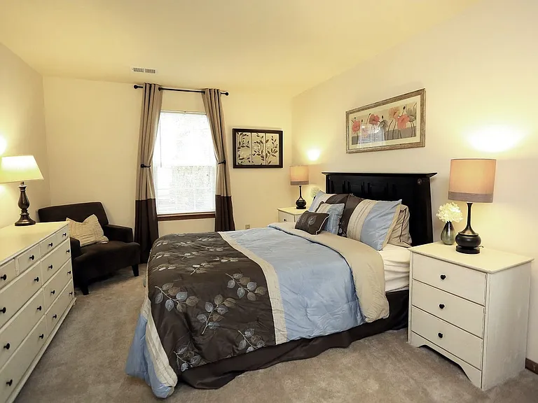 Pembroke Crossing Apartments (825 Crossing Court #103, Virginia Beach, VA 23455) — Photo 18