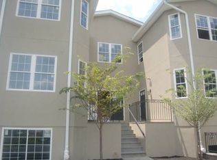 7623 Ridge Ave, Philadelphia, PA 19128