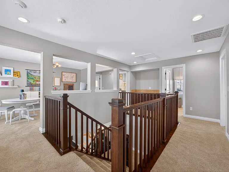 6726 S Quantock Way — Photo 32