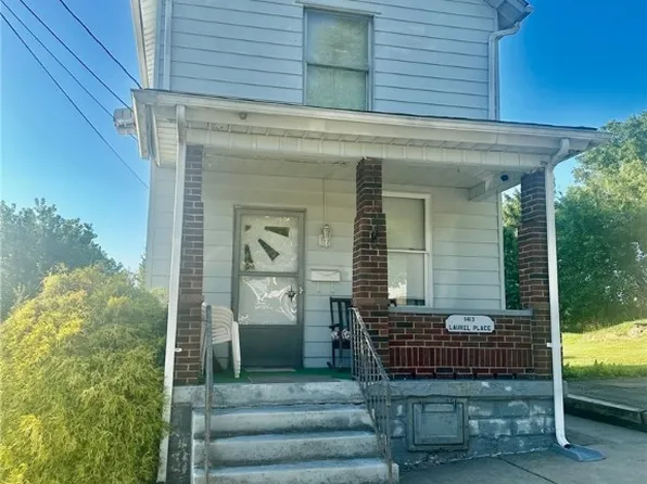 1413 Laurel Pl, New Castle, PA 16101