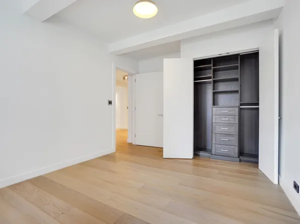 177 East 77th Street image 9 of 12