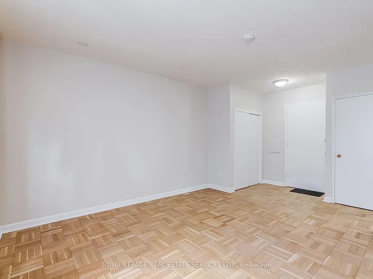 101 Coe Hill Dr #105 — Photo 9