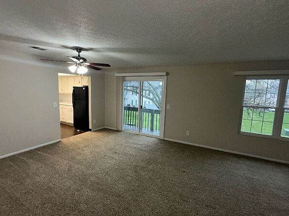 5th image of 2074 Park Run Dr APT D