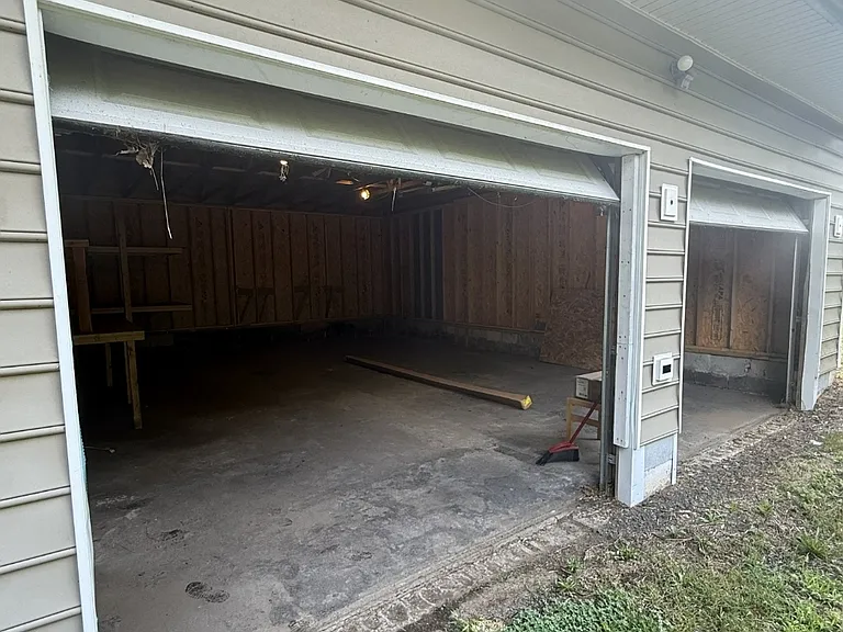 1521 Maple Ave — Photo 18