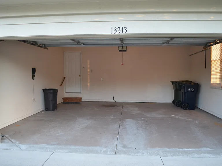 13313 Wyndemere Cir — Photo 2