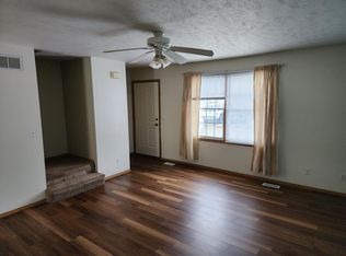 110 Crossing Dr, Normal, IL 61761
