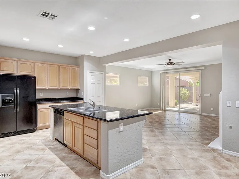 6825 Tarpon Springs Ct — Photo 19
