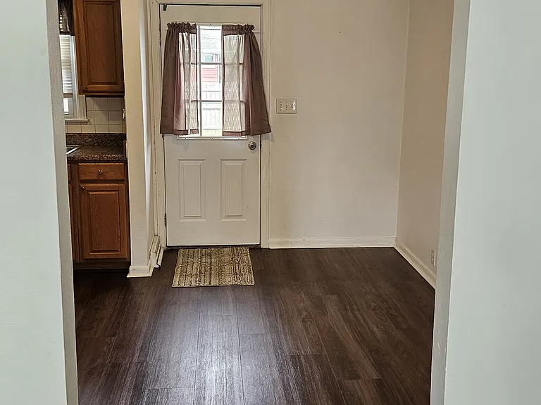 509 Wayne Dr — Photo 5