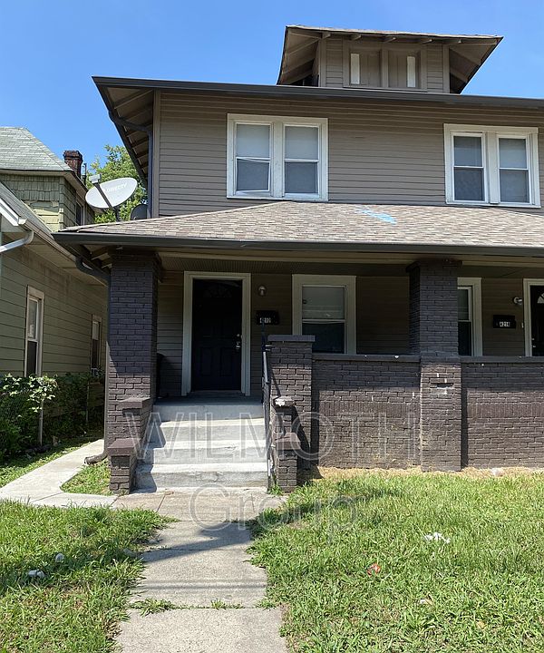 1st image of 4212 E Washington St #1