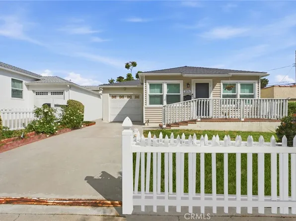 2076 Elanita Dr, San Pedro, CA 90732