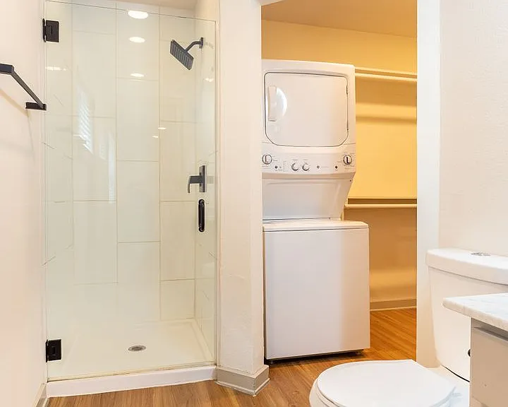 5609 Ross Ave — Photo 15