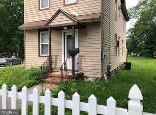 31 Clayton Rd, Williamstown, NJ 08094