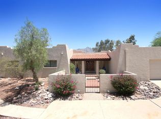 5625 N Camino Miraval, Tucson, AZ 85718