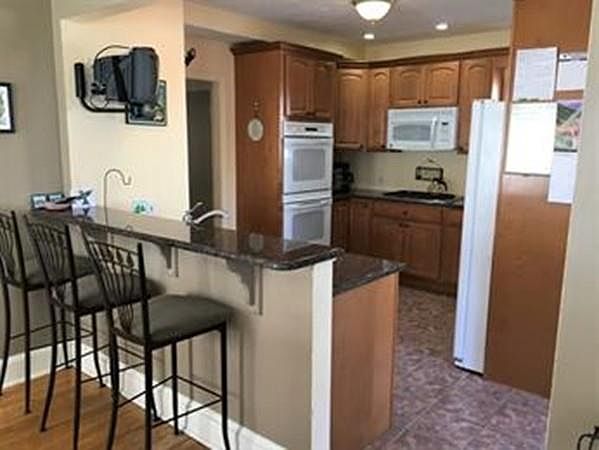 2nd image of 66 Royal St #0