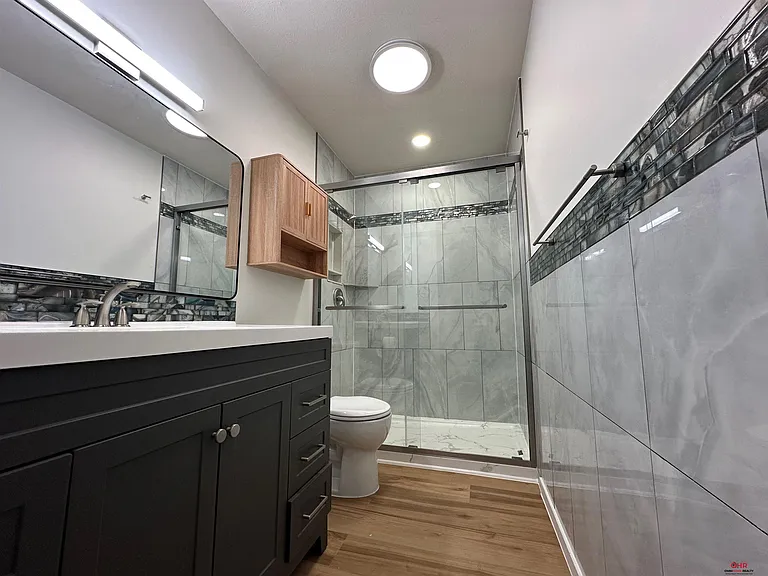 1839 W Arlington Cir — Photo 25