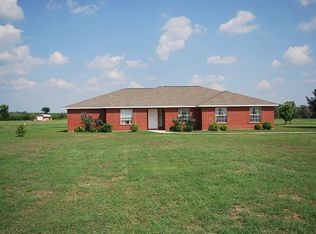 493 Colorado Dr, Cedar Creek, TX 78612