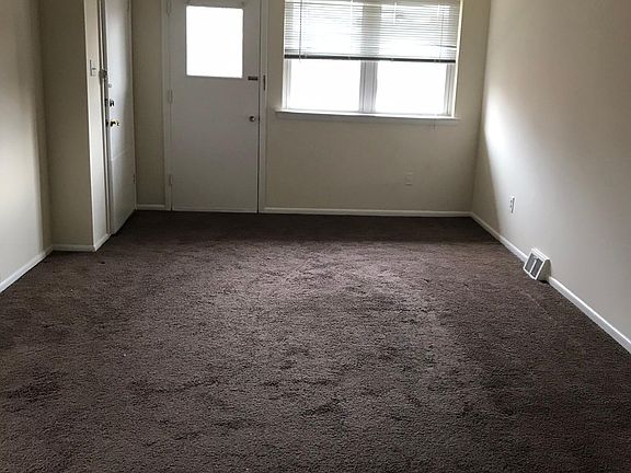 3rd image of 5431 Houghton Pl