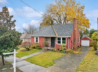 83 SE 87th Ave, Portland, OR 97216