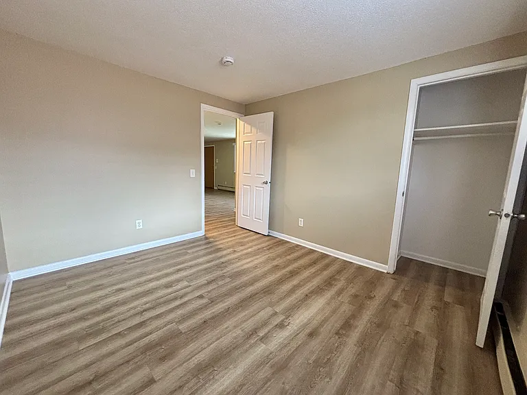 12 Capitol View Ter #7 — Photo 7