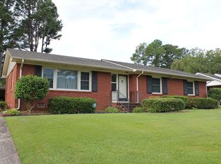 1705 Hillcrest Dr W, Wilson, NC 27893