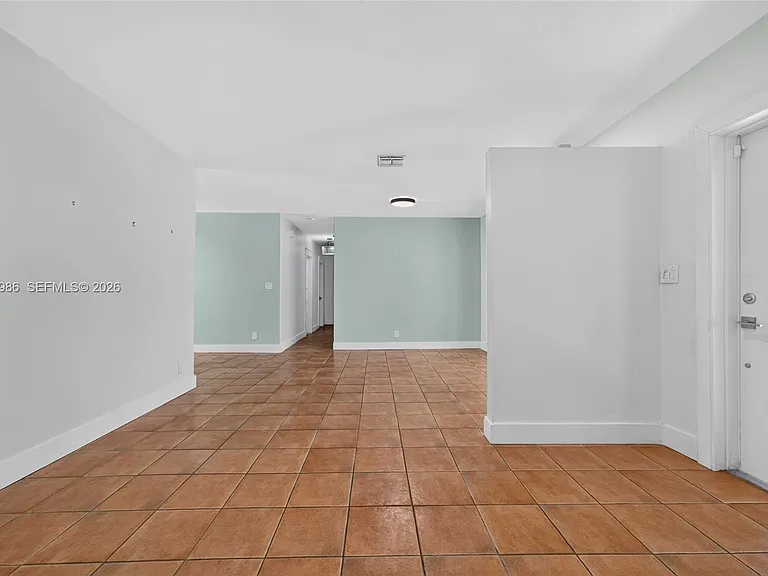 12935 SW 81st Ave — Photo 7