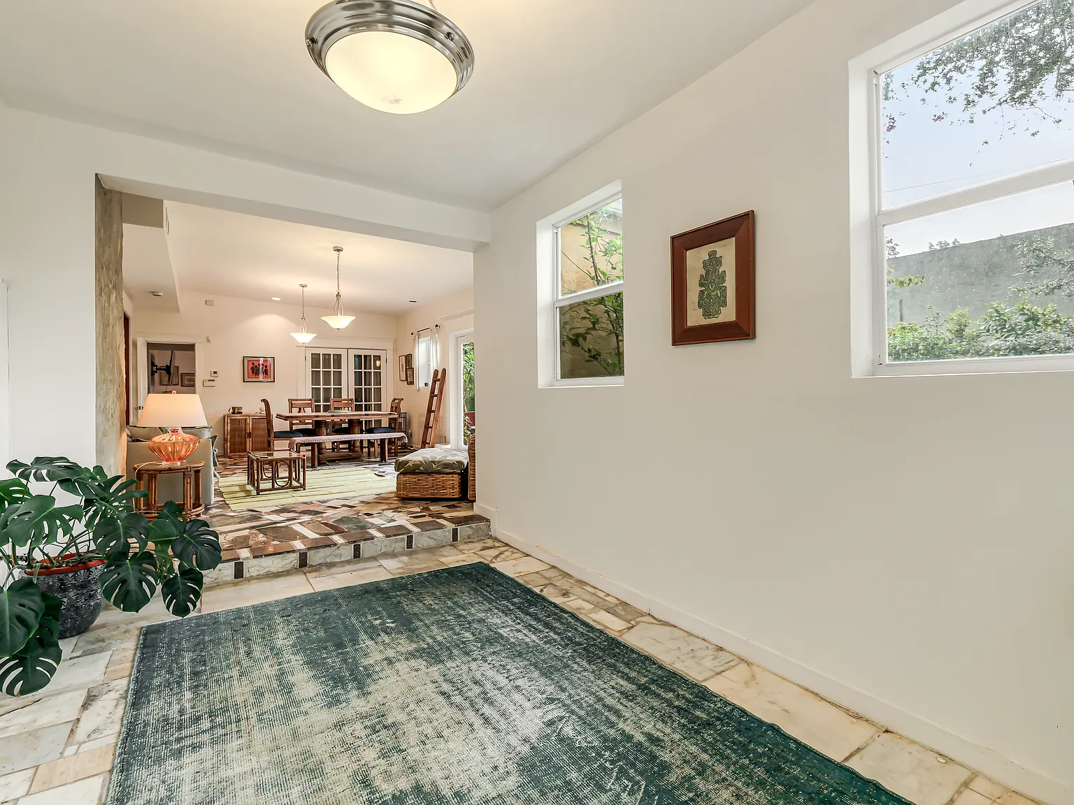4 bed, 2900 sqft, $5,900 — Photo 4