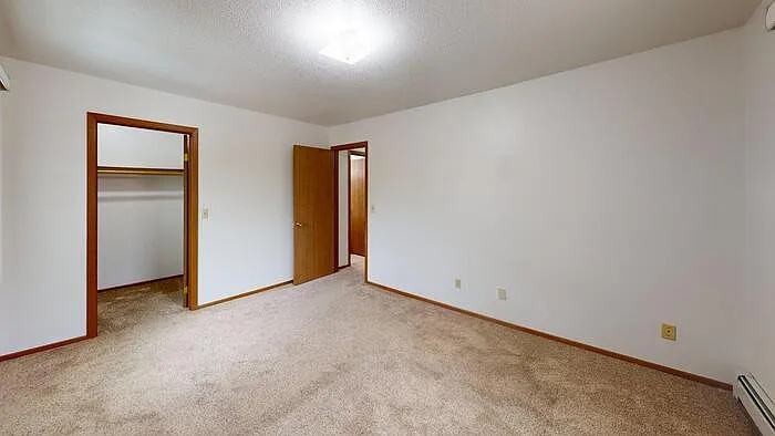 2738 Gateway Ave #11 — Photo 4
