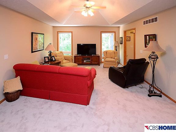 4th image of 5005 Fountain Dr