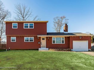 12 Dartmouth Dr, Jackson, NJ 08527