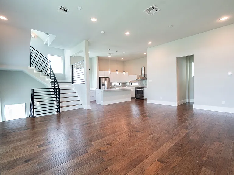 1613 Wheeler St #C — Photo 14
