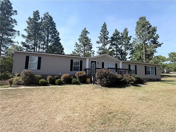 385 Papoose Trl, Lillington, NC 27546