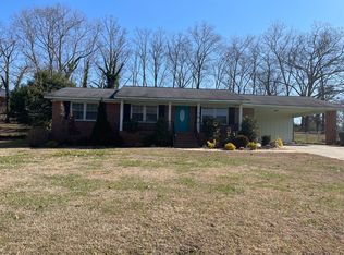 100 Alan Dr, Oxford, AL 36203