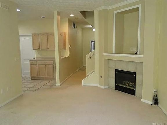 3rd image of 3564 Sequoia Dr