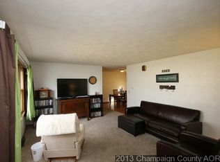 602 S 1st St, Fisher, IL