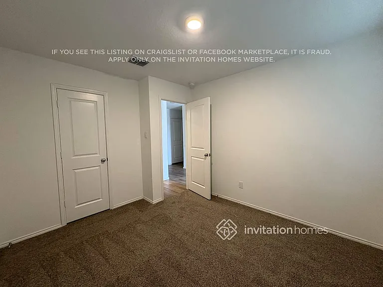 1339 Mosely Cir — Photo 11