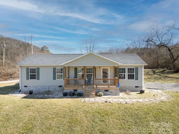 1729 Pisgah Hwy, Candler, NC 28715