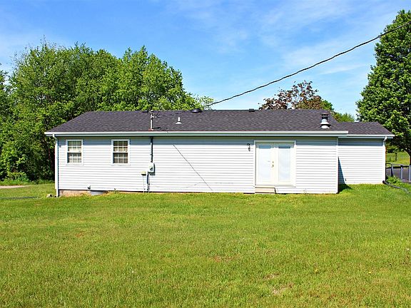 3rd image of 1140 Goshen Church North Rd