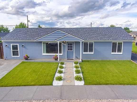 4th image of 922 S Alderwood Dr