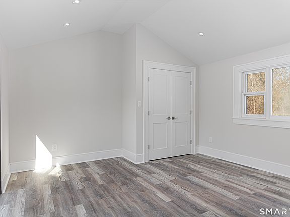 5th image of 338 Stevenson Road