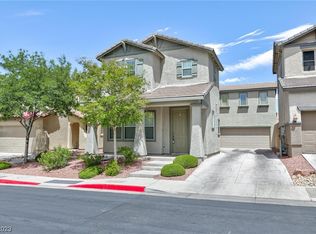 674 Point Bluff St, Henderson, NV 89002