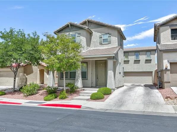 674 Point Bluff St, Henderson, NV 89002