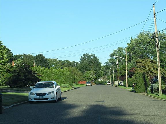 4th image of 41 Hughes Ln