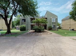 303 Manuel Dr APT C, College Station, TX 77840
